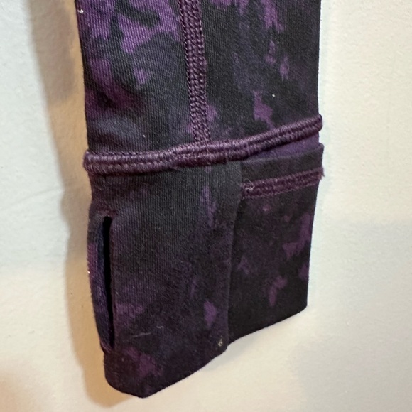 Lululemon Forme Jacket II *Textured Beautiful Baroque Deep Zinfandel Size 2 - Picture 8 of 10